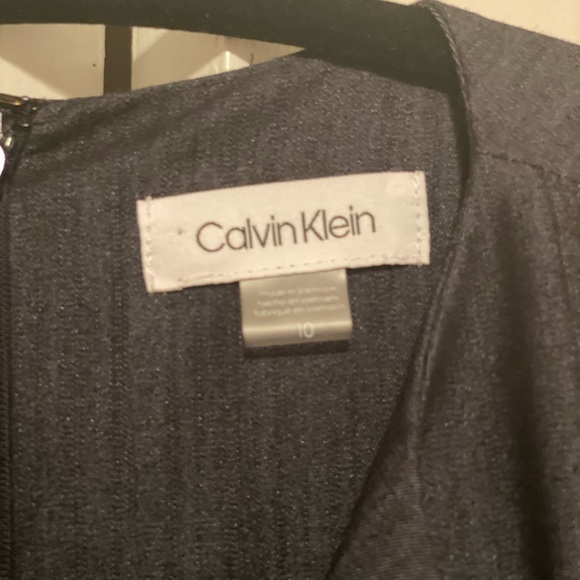 Dress - Picture 5 of 8